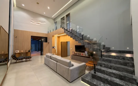 Sobrado com 5 Suítes