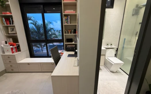 Sobrado com 5 Suítes