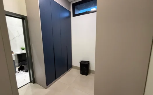 Sobrado com 5 Suítes