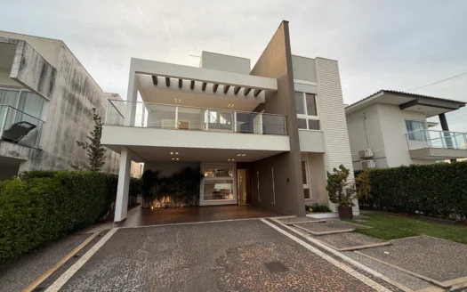 Sobrado com 4 Suítes