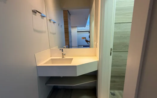 Sobrado com 4 Suítes