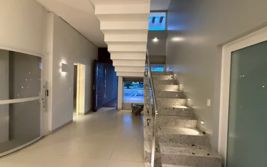 Sobrado com 4 Suítes