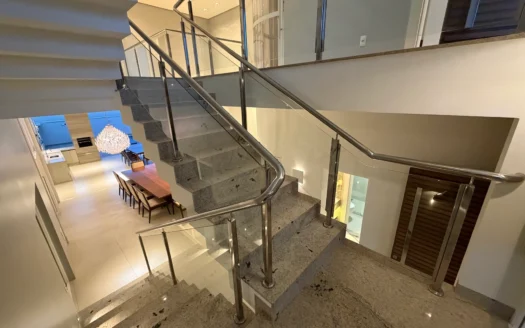 Sobrado com 4 Suítes