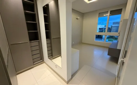 Sobrado com 4 Suítes