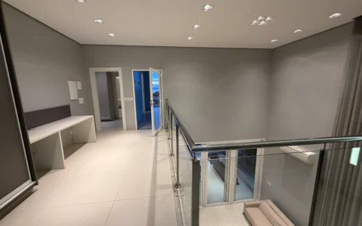 Sobrado com 4 Suítes