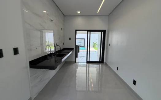 Casa com 3 Suítes Plenas