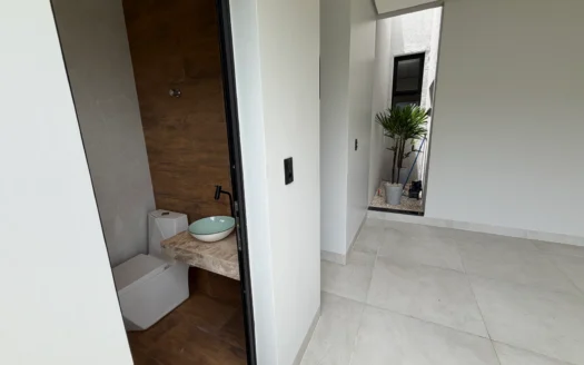 Casa com 3 Suítes Plenas