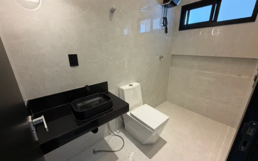 Casa com 3 Suítes Plenas