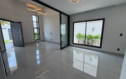 Casa com 3 Suítes Plenas