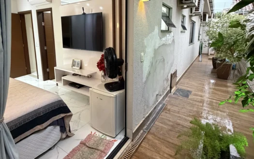 Casa com Energia Solar e Poço