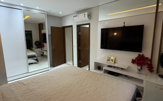 Casa com Energia Solar e Poço