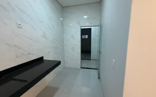 Casa com 3 Quartos na 1404 Sul