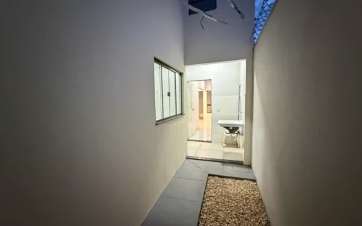 Casa com 3 Quartos na 1404 Sul