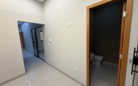 Casa com 3 Quartos na 1404 Sul