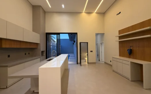 Casa Alto Padrão de 3 Suítes