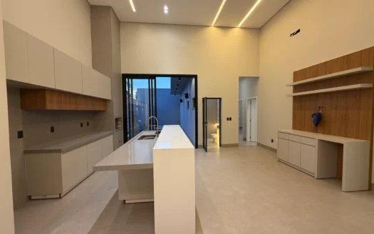 Casa Alto Padrão de 3 Suítes