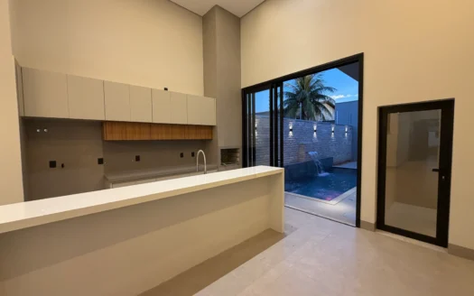 Casa Alto Padrão de 3 Suítes