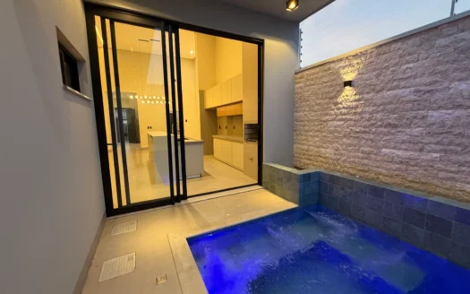 Casa Alto Padrão de 3 Suítes