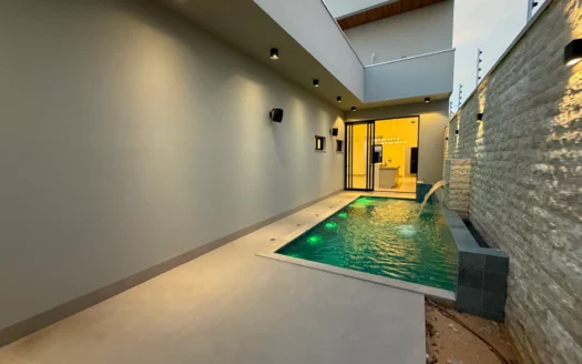 Casa Alto Padrão de 3 Suítes