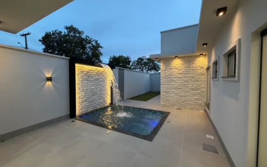 Casa com 4 Suítes Plenas