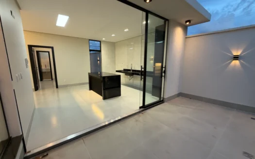 Casa com 4 Suítes Plenas