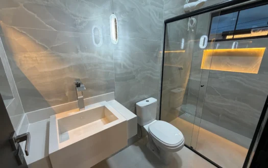 Casa com 4 Suítes Plenas