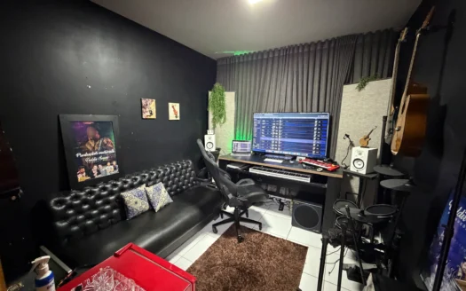 Apartamento com 3 Quartos