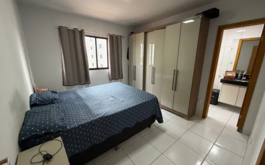 Apartamento com 3 Quartos