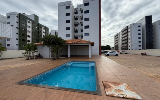 Apartamento com 3 Quartos