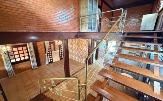 Sobrado com 4 Suítes