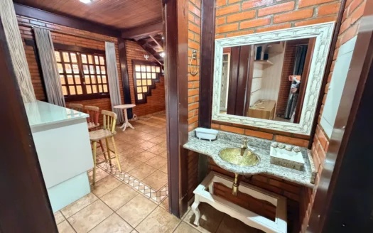 Sobrado com 4 Suítes