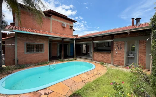 Sobrado com 4 Suítes