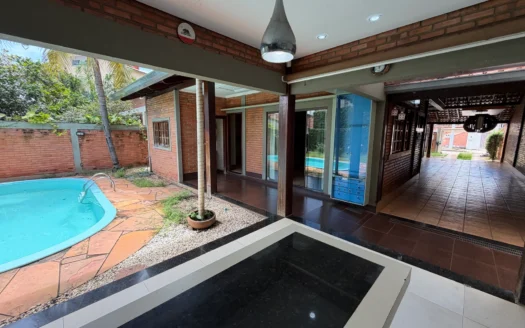 Sobrado com 4 Suítes