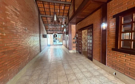 Sobrado com 4 Suítes