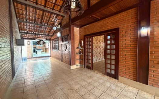 Sobrado com 4 Suítes