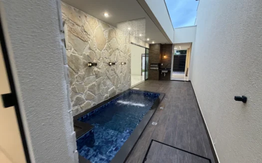 Casa de 3 Suítes + Escritório