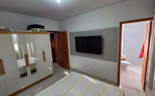 Apartamento com 3 Quartos