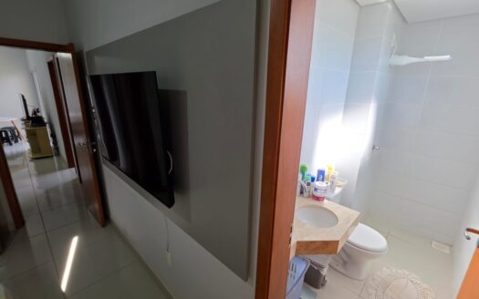 Apartamento com 3 Quartos