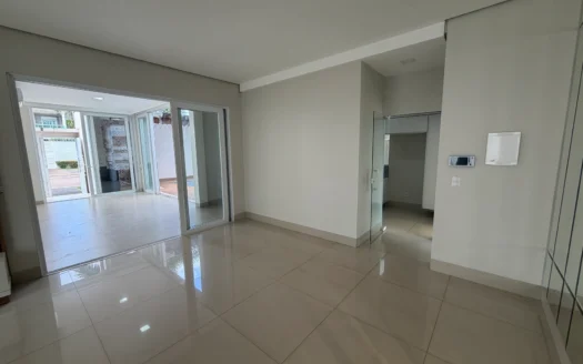 Sobrado com 4 Suítes Plenas