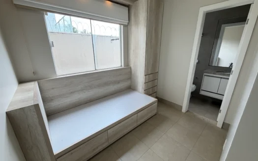 Sobrado com 4 Suítes Plenas