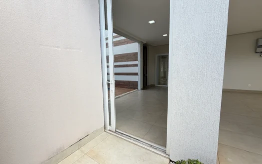 Sobrado com 4 Suítes Plenas