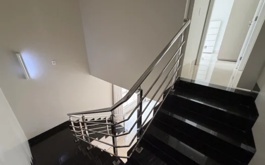 Sobrado com 4 Suítes Plenas