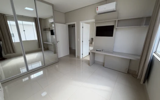 Sobrado com 4 Suítes Plenas