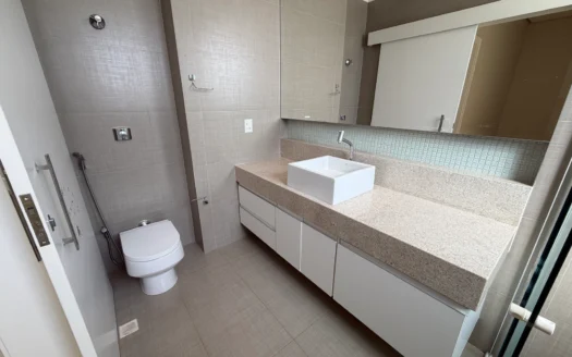 Sobrado com 4 Suítes Plenas