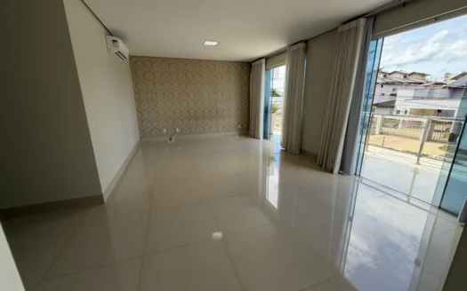 Sobrado com 4 Suítes Plenas