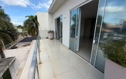 Sobrado com 4 Suítes Plenas