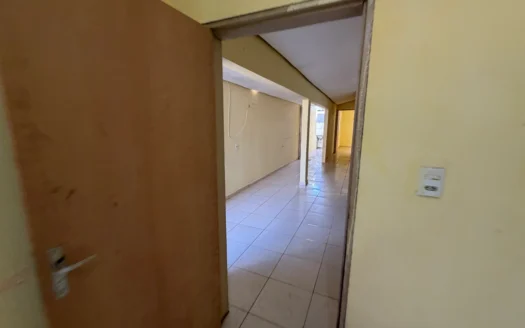 2 Casas em Lote Único