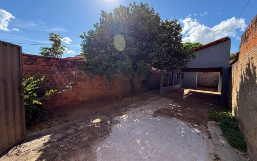 2 Casas em Lote Único
