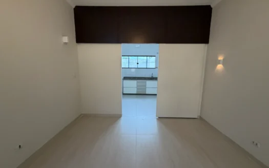 Casa com 4 Quartos