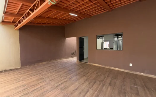 Casa com 3 Quartos e Piscina